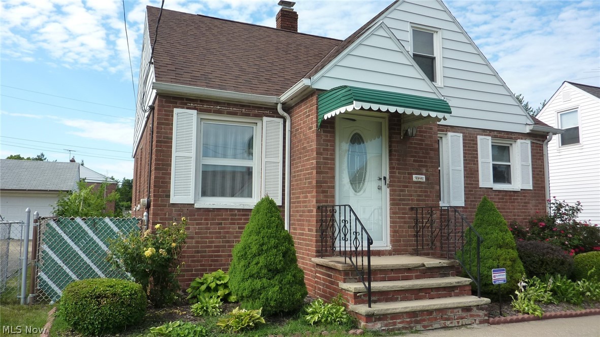 Mix King & Gibbs - Residential