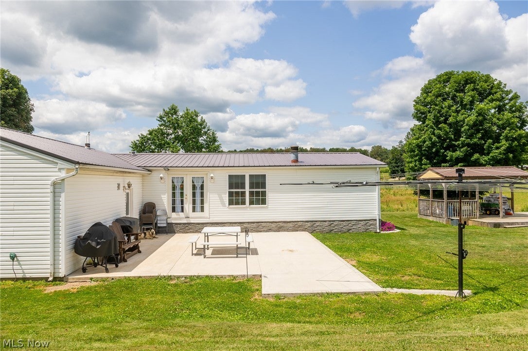 9182 Berry Road