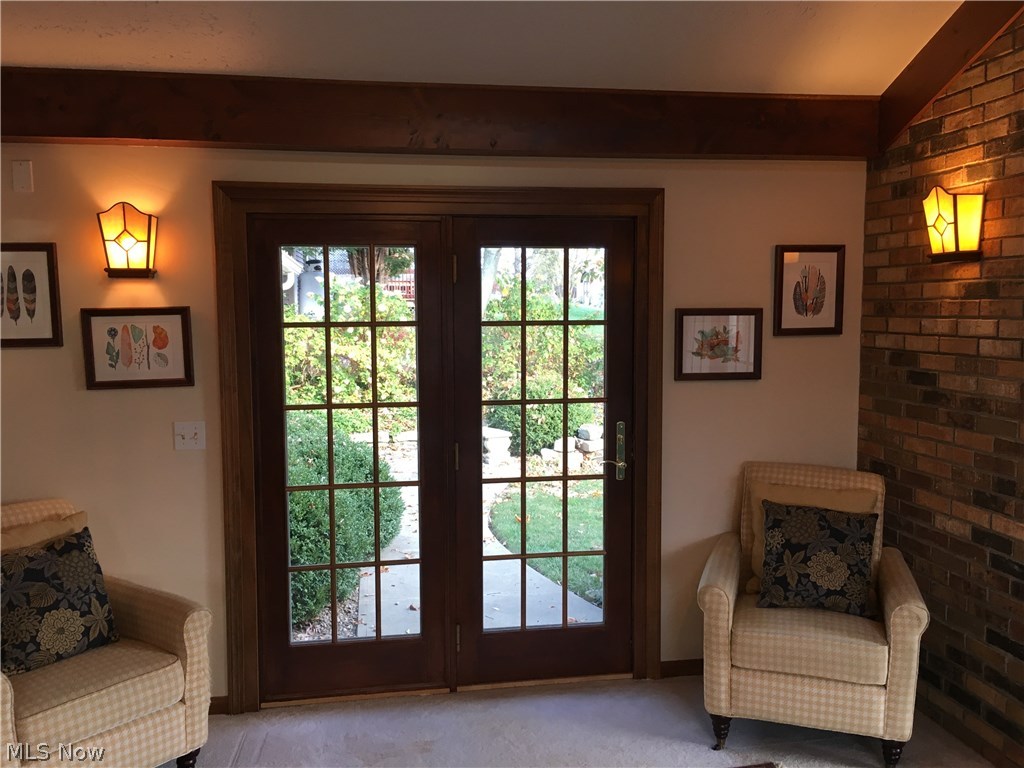 R W Mccalls - Residential