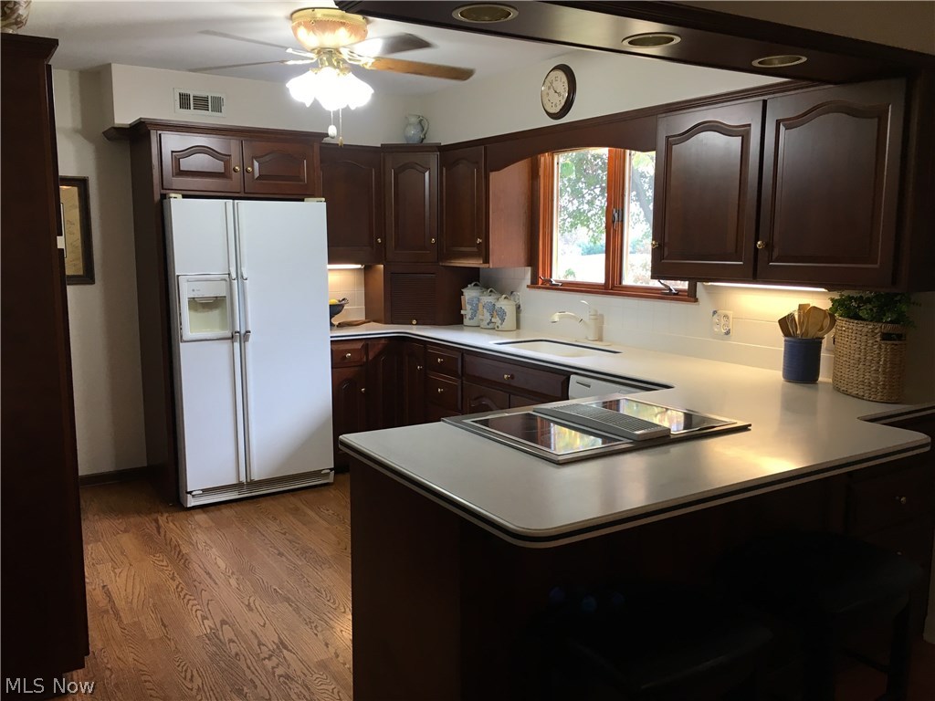 R W Mccalls - Residential