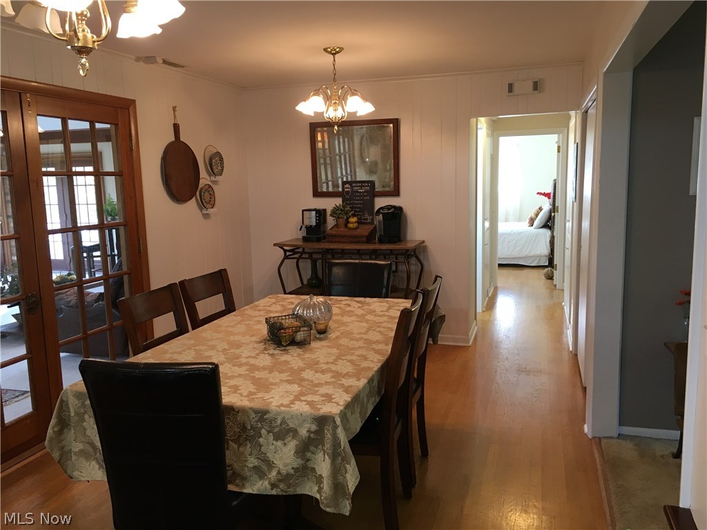 R W Mccalls - Residential