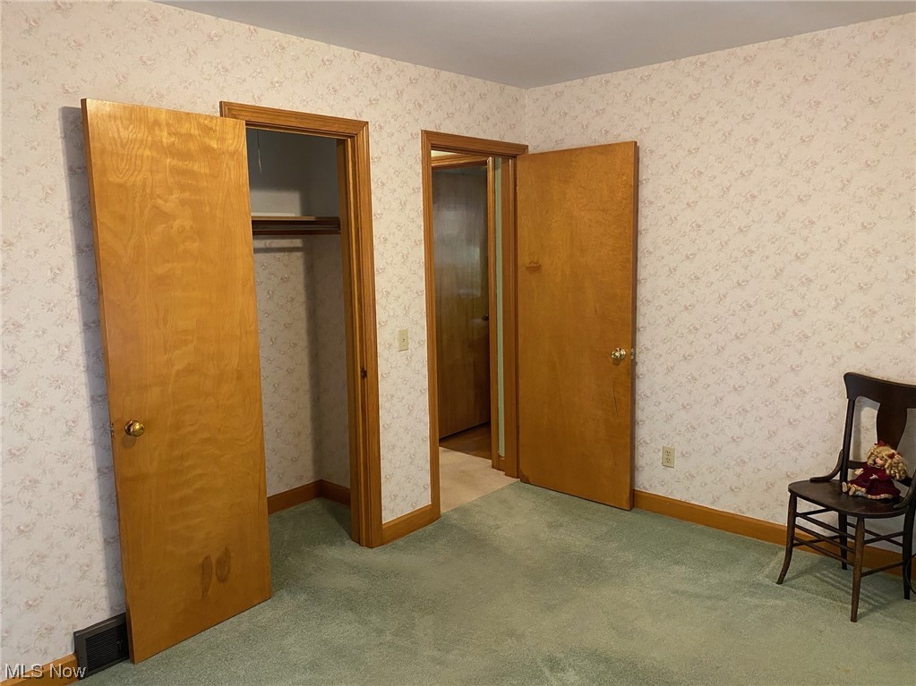 Tuscarawas Realty Companys Gr - Residential