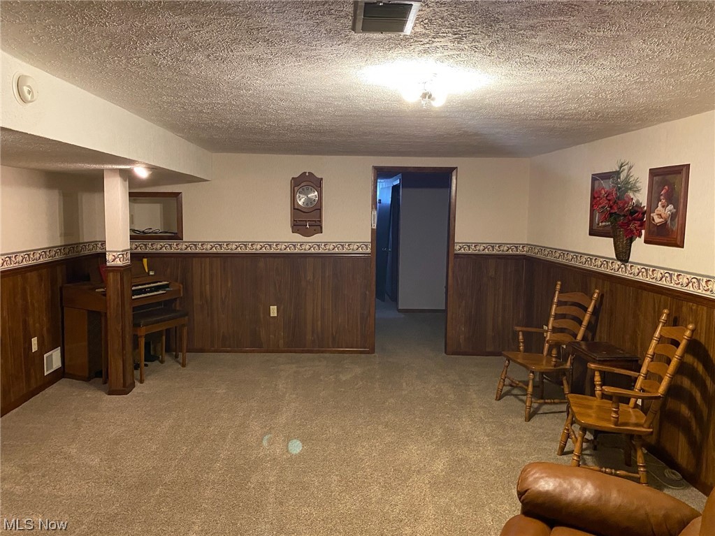 Tuscarawas Realty Companys Gr - Residential