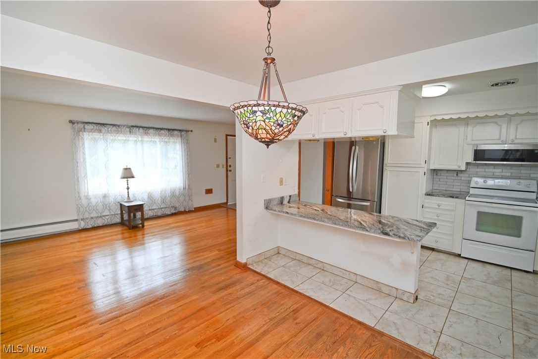 Applewood Acres - Residential