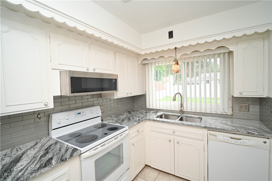 Applewood Acres - Residential