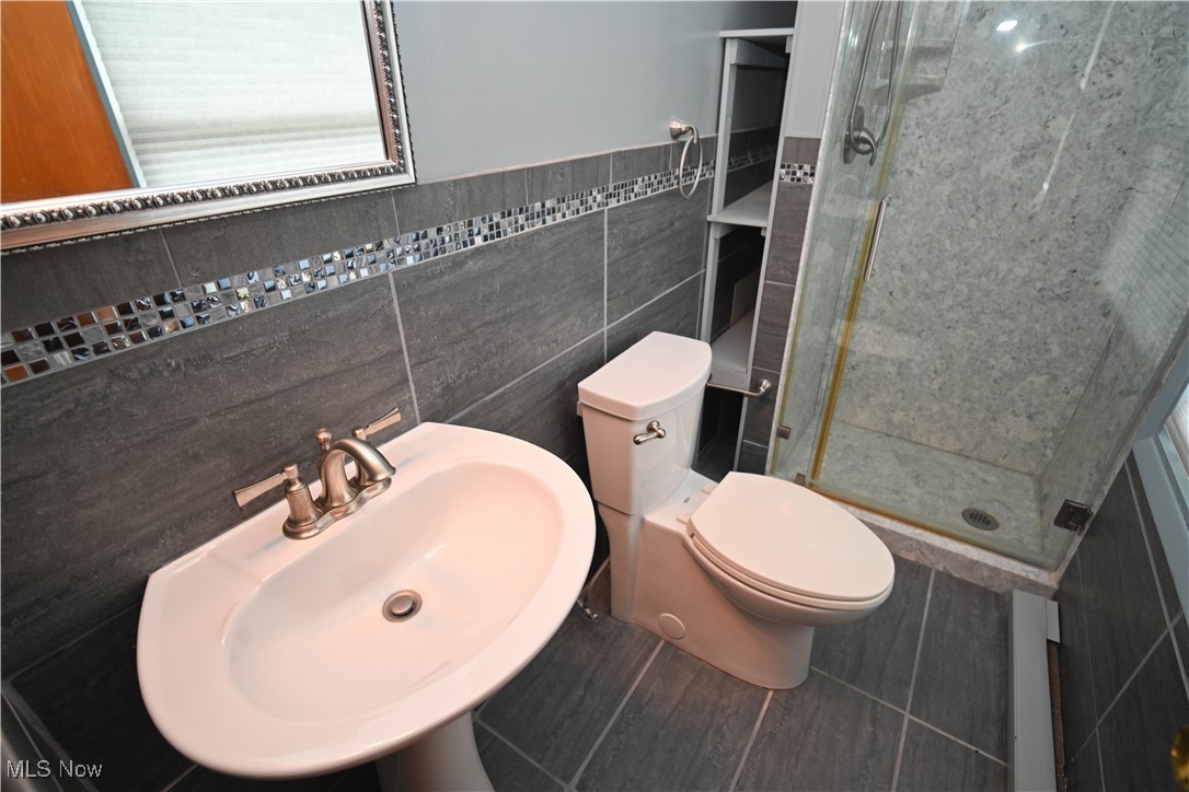 Applewood Acres - Residential