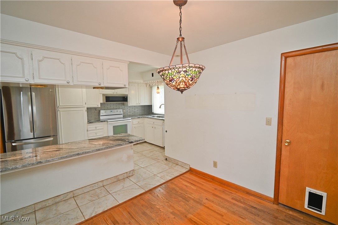 Applewood Acres - Residential