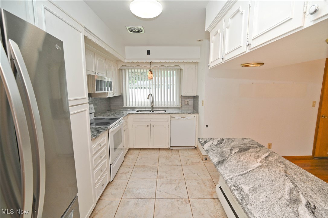 Applewood Acres - Residential