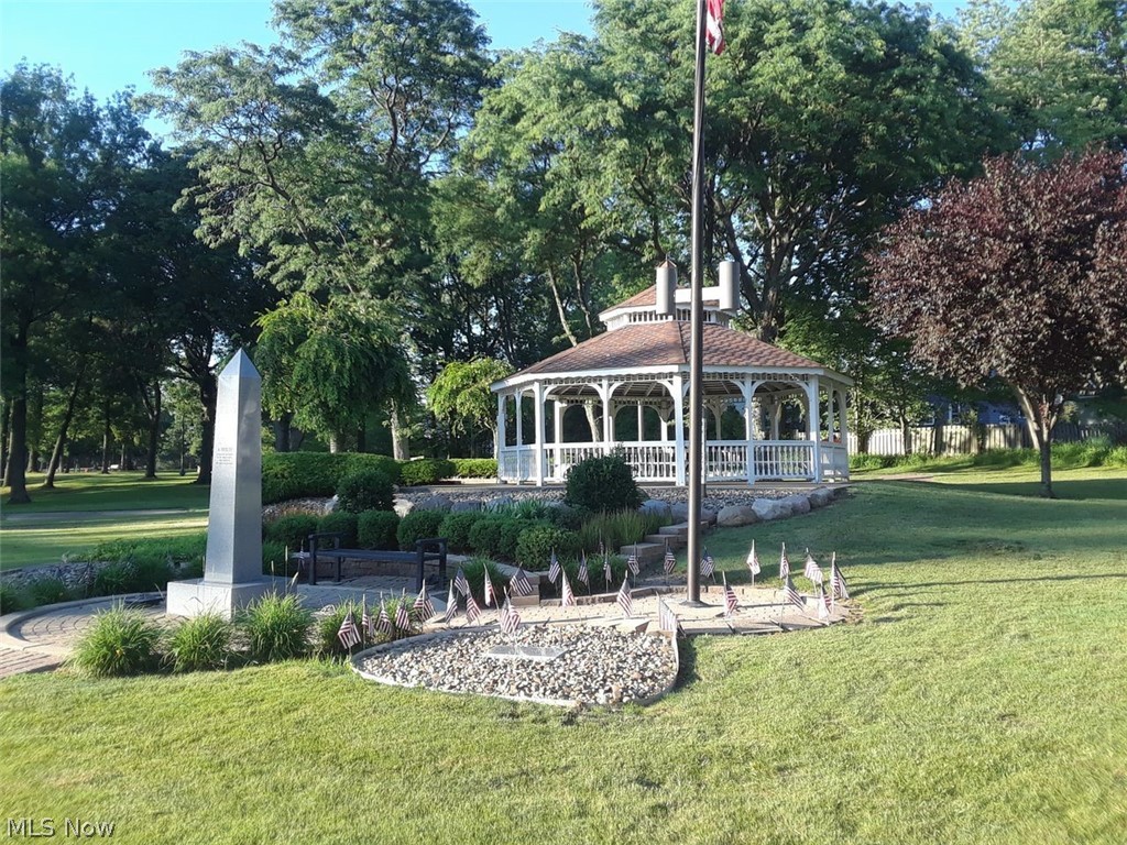 Mayfield Heights Park - Residential