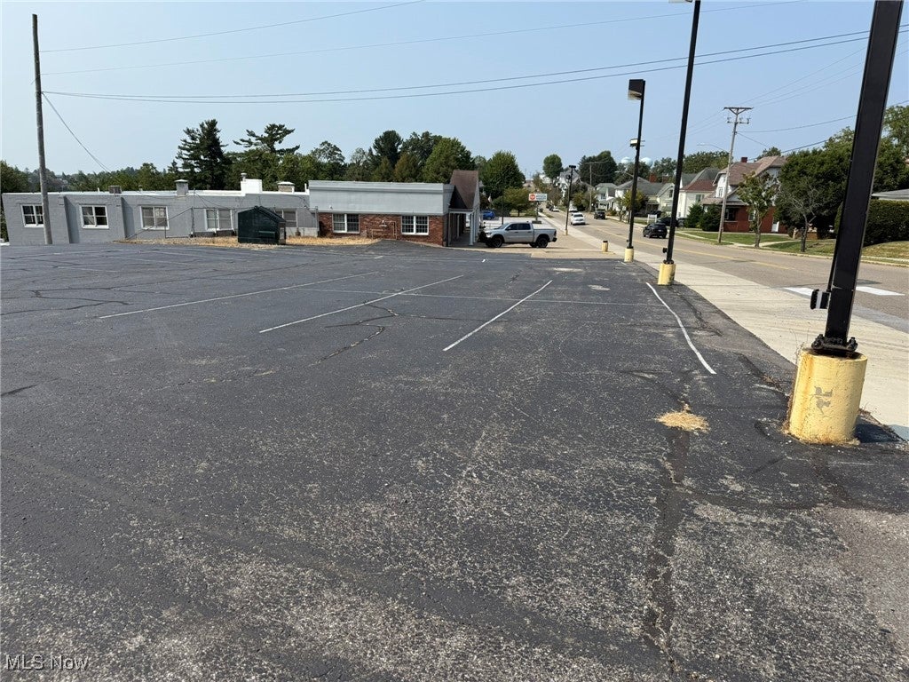 252 E Main Street