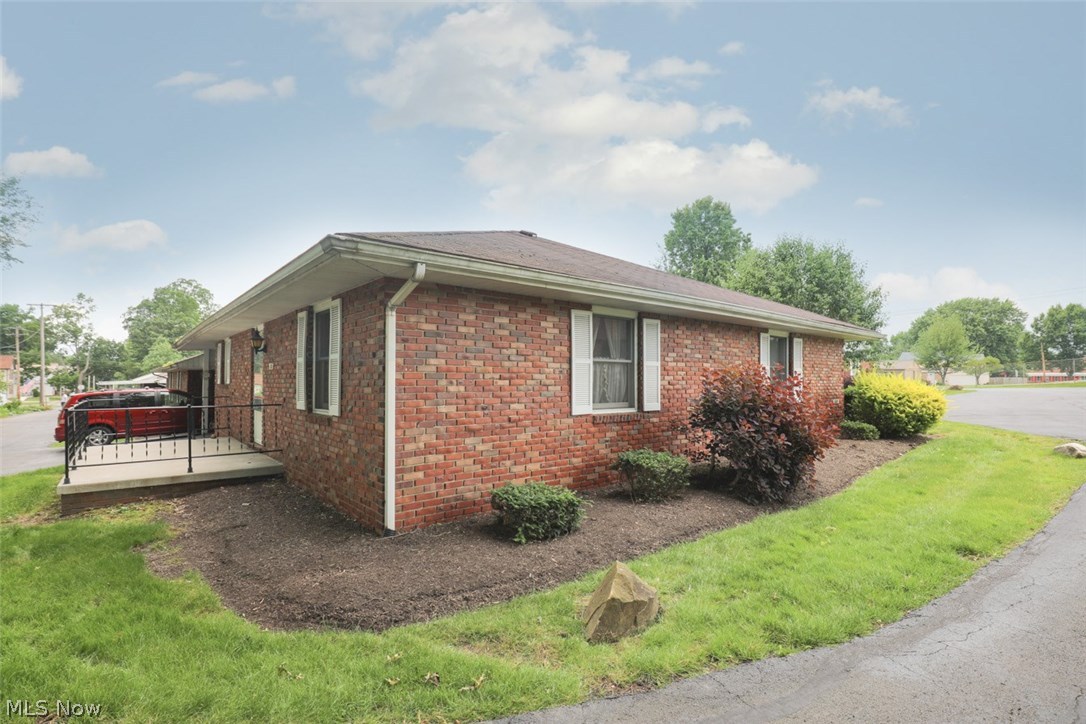 Windsor Square Condo - Residential