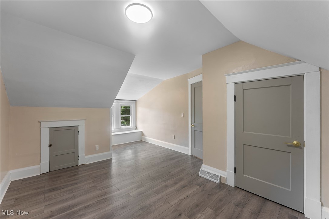 Lowellville Village - Residential