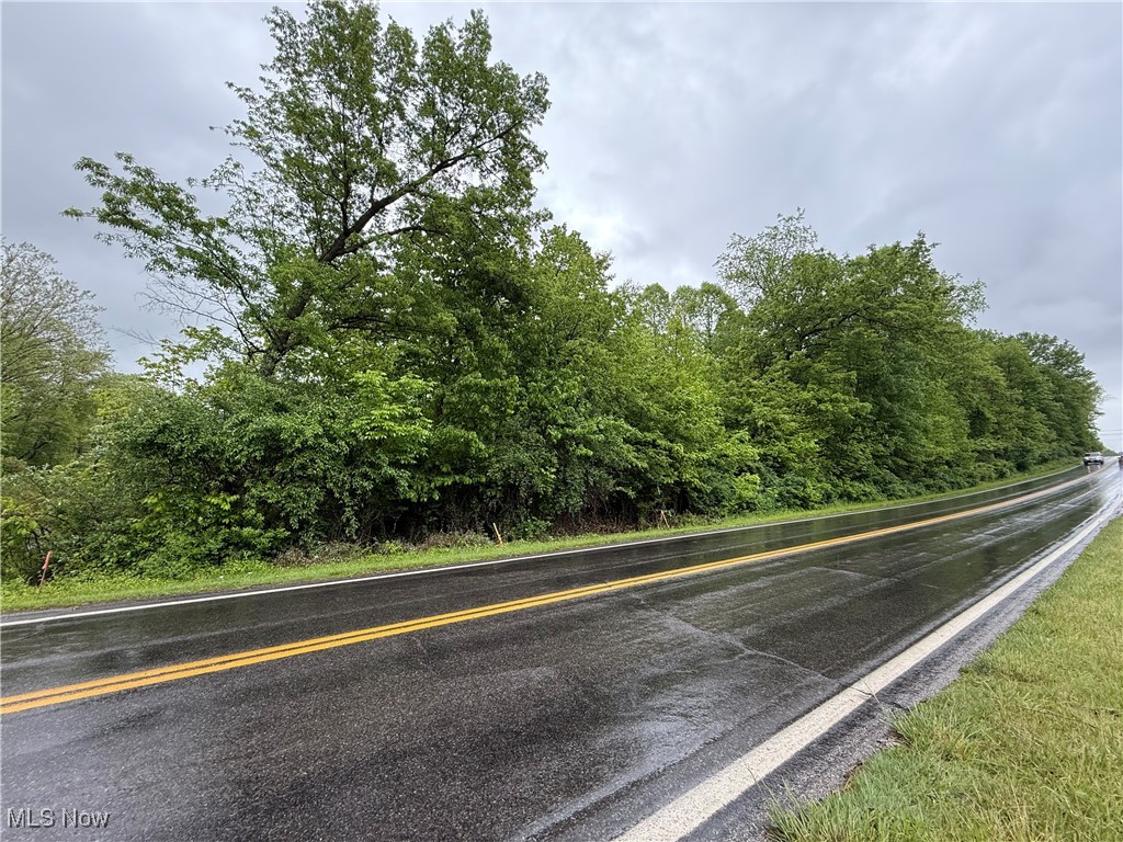 707 N. Hillcrest Drive Dr, Wooster, Ohio image 1