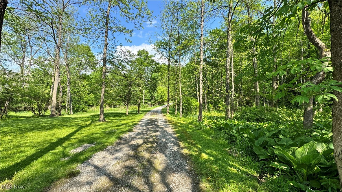 707 N. Hillcrest Drive Dr, Wooster, Ohio image 3