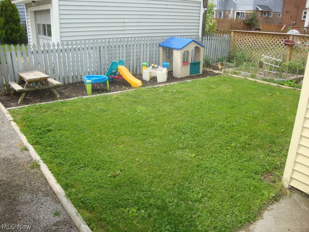 Moss Point - Residential