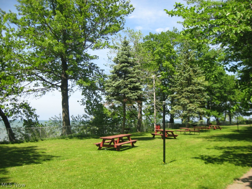 Moss Point - Residential