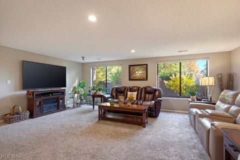 Tiny photo for 657 Hampton Ridge Drive, Akron, OH 44313 (MLS # 5256847)