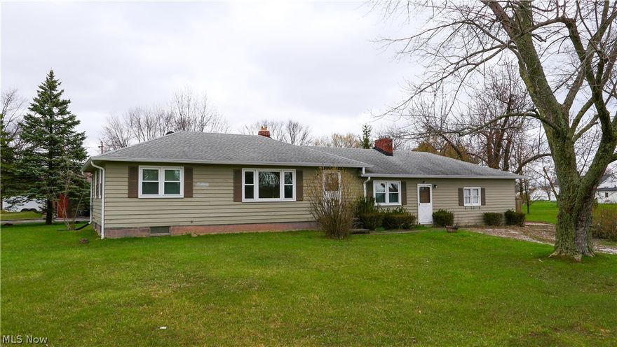 Welcome to this inviting 3-bedroom, 2-bathroom ranch-style home nestled on a generous lot, conveniently located across from North Park and near the elementary school. 

Step inside to discover a recently refreshed interior featuring new carpet and flooring, along with freshly painted walls. 

An added family room with a cozy wood fireplace provides a perfect gathering spot for relaxation and entertainment. The kitchen awaits your personal touch, offering a wonderful opportunity to create your dream culinary space.

Outside, the large lot provides ample space for outdoor activities and gardening, making it an ideal retreat for nature lovers and families alike.

Don't miss out on this wonderful opportunity to own a home in a desirable location, ready for someone to come in and make it their own. Schedule your showing today!