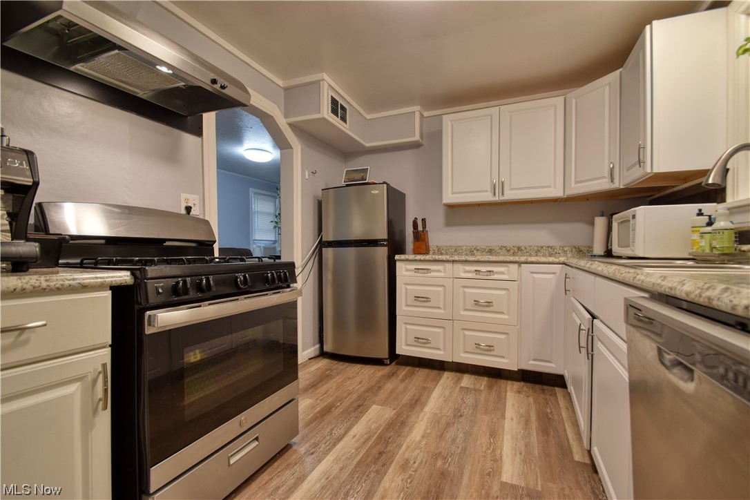 Medina - Residential