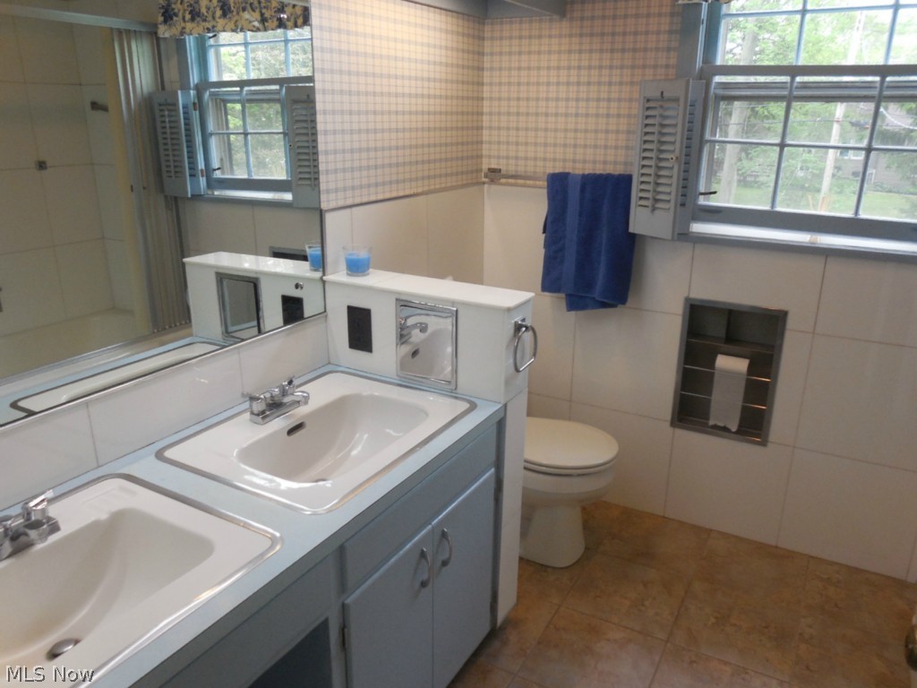 Baytos - Residential