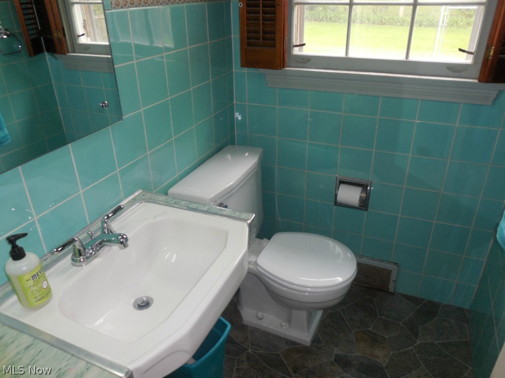 Baytos - Residential