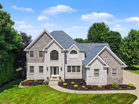 Photo for 5040 Lake Breeze Landing