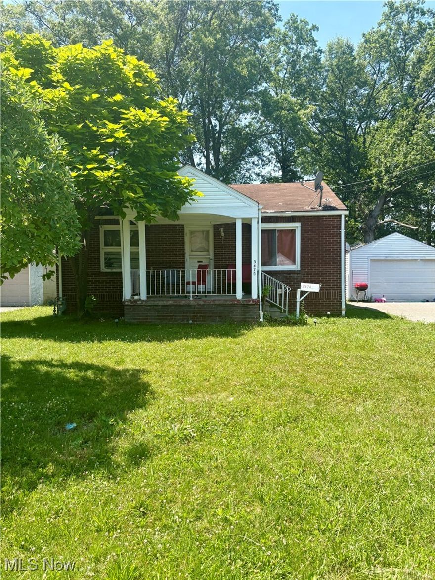 Looking for a home in the desirable Liberty school district? You have to check out this adorable two bedroom home just minutes from shopping, restaurants & highways. Enter into a large living room and pass through the eat in kitchen to get to the spacious family room in the back of the home. The first floor also features two nice sized bedrooms and a full bathroom. Potential lies in the full basement with an additional bathroom space and large backyard space is great for entertaining. Currently tenant occupied - Pictures are prior to tenant moving in. Schedule a showing today!