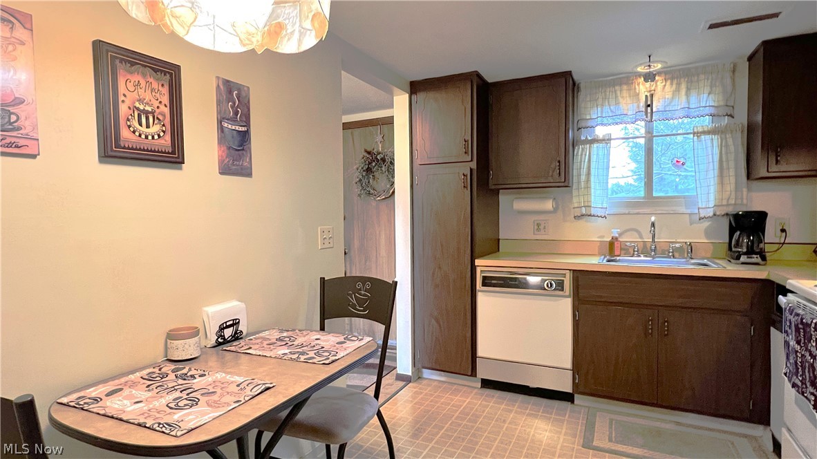 Spade Rockledge Terrace Condo - Residential