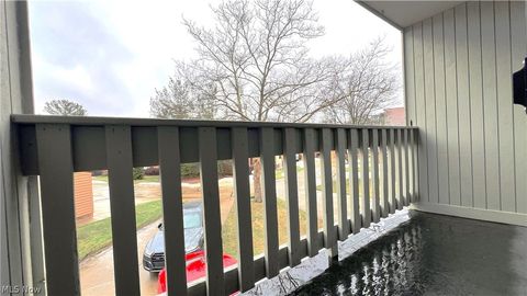 Tiny photo for 144 Kimrose Lane #144, Broadview Heights, OH 44147 (MLS # 5188109)