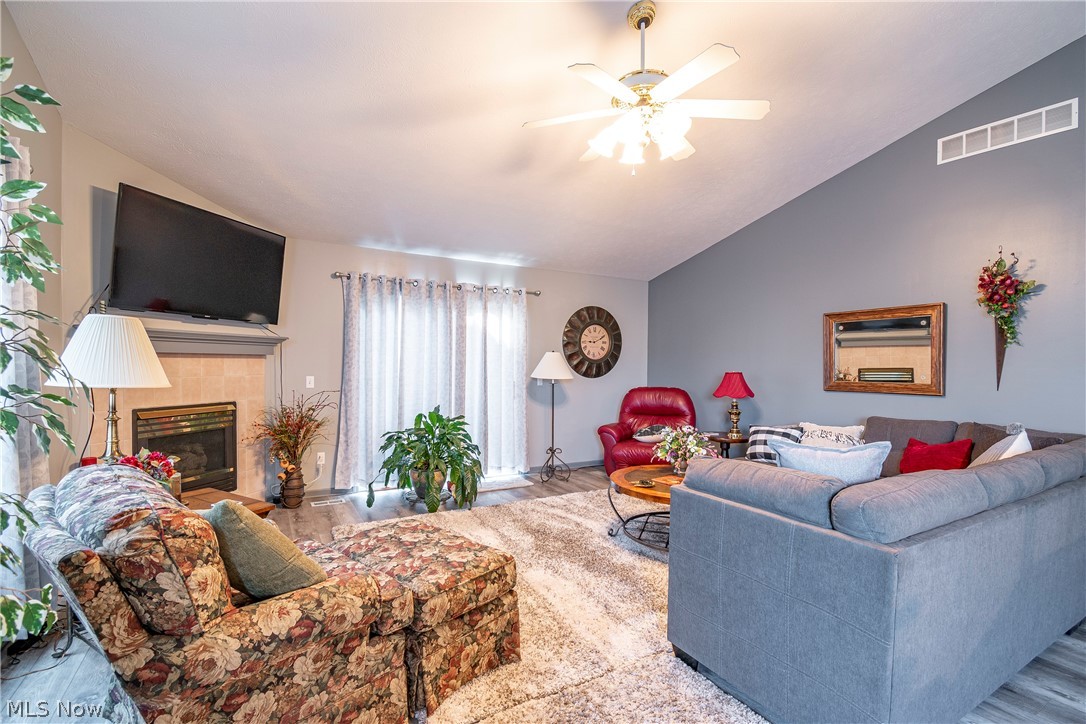 Jefferson Pointe - Residential