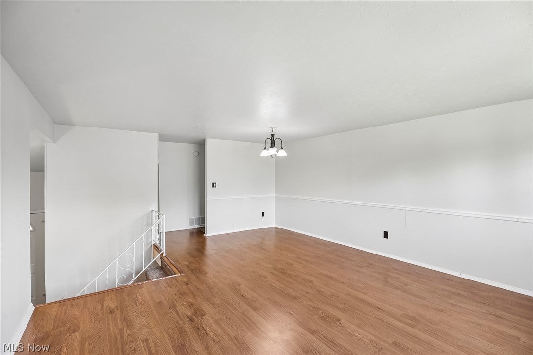 6423 Luton Court