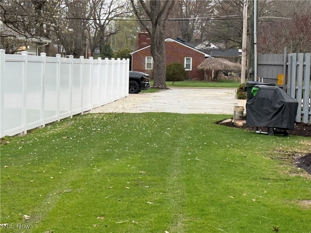 Knoll Street, Canton, Ohio image 7