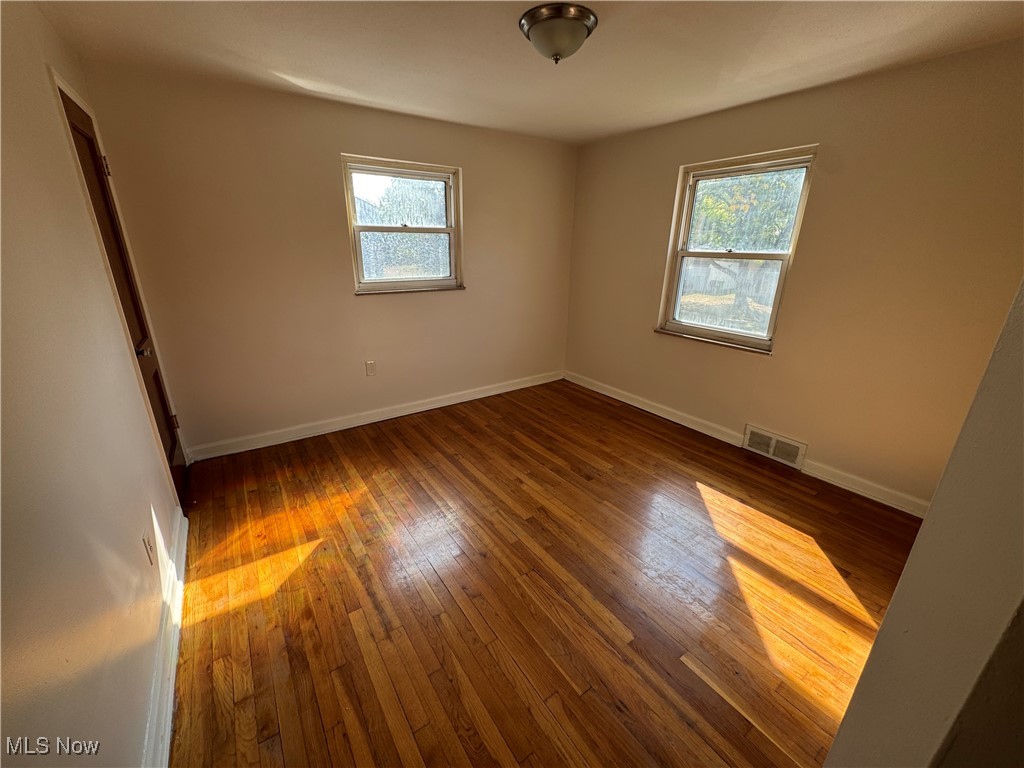 Knickerbocker Land Cos Erie S - Residential Lease