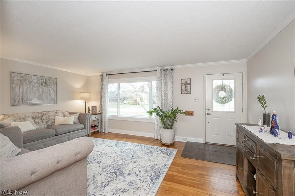 Photo of 6924 Day Drive, Parma, OH 44129 (MLS # 5207564)