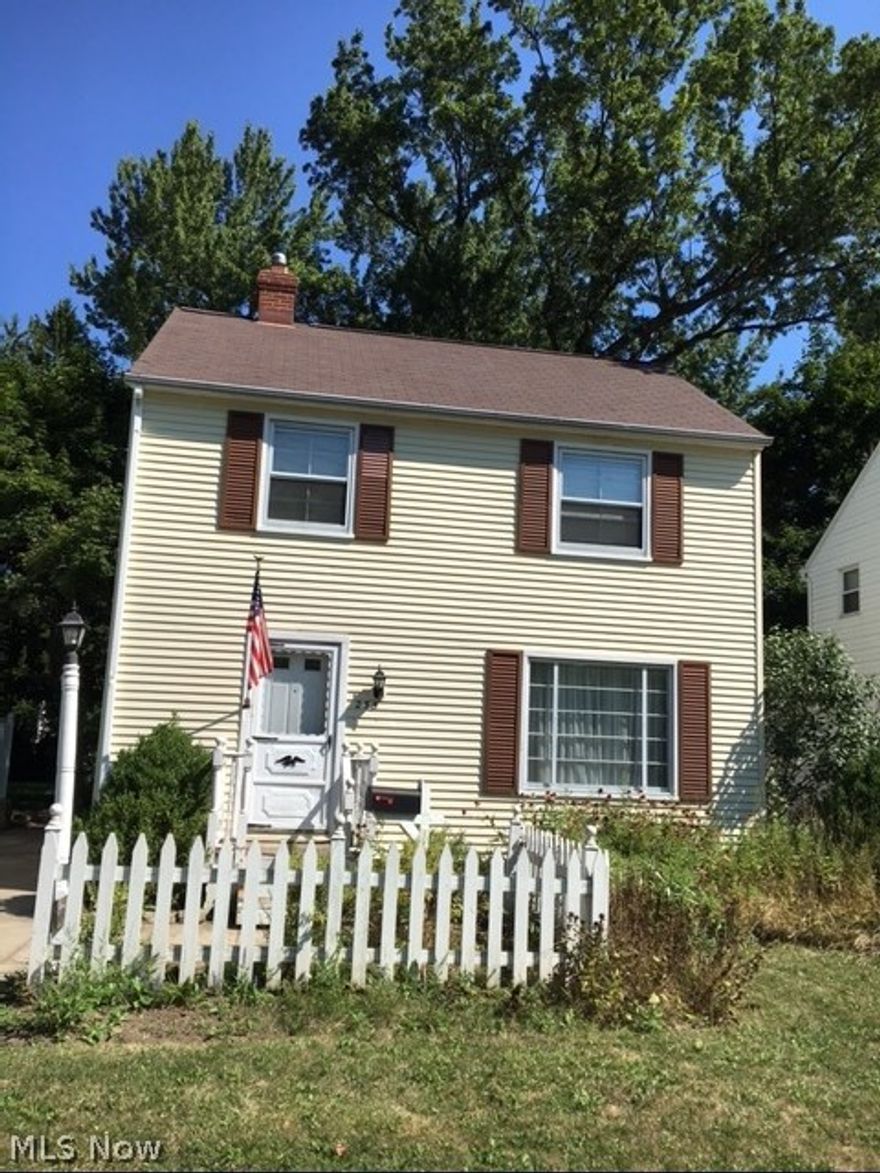 Endless Possibilities!! Cuyahoga Falls Colonial featuring 3 Bedroom, full basement, nice rear yard plus garage.