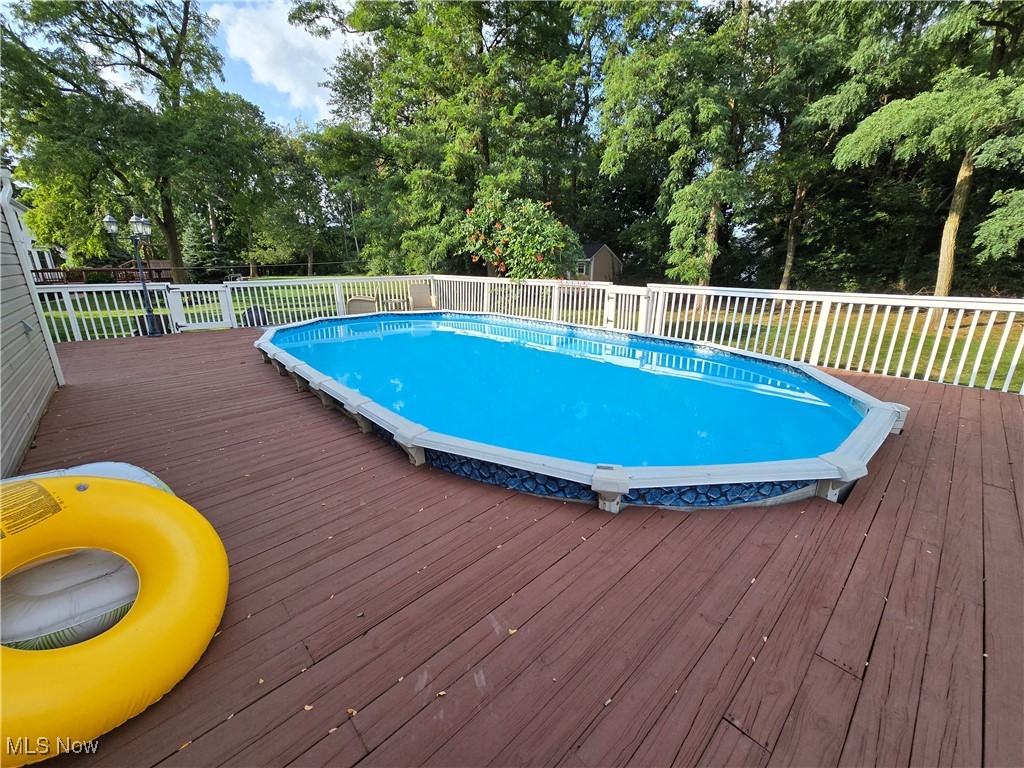 9449 Whalers Cove, Mentor, Ohio image 39