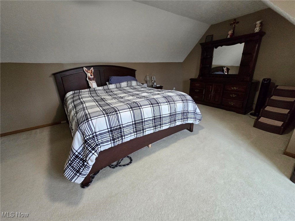 9449 Whalers Cove, Mentor, Ohio image 23