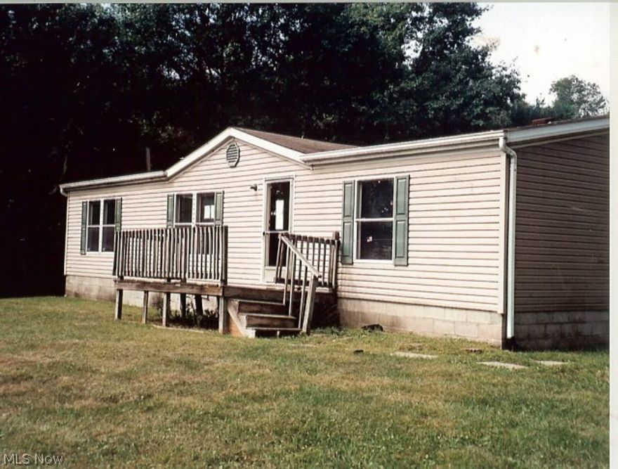 3 bedroom, 2 full bath modular home on Massillon west side. Sits back of road. Mice size lot. Has front porch-deck.  This is a Fannie Mae HomePath property.  Seller has directed that all offers be submitted on the HomePath site. Owner occupant must submit Owner Occupant Certification form with initial offer.  Great opportunity for first time buyer or downsizing.  Property needs some cosmetic updating