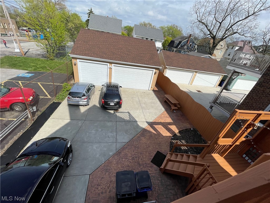 Ohio Land & Bldg Cos Resub - Residential Lease