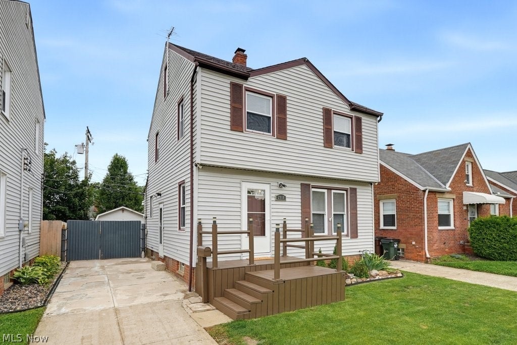 2918 Parklane Drive