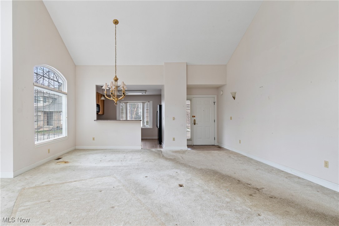 753 Cascade Mills Drive, Akron, Ohio image 7