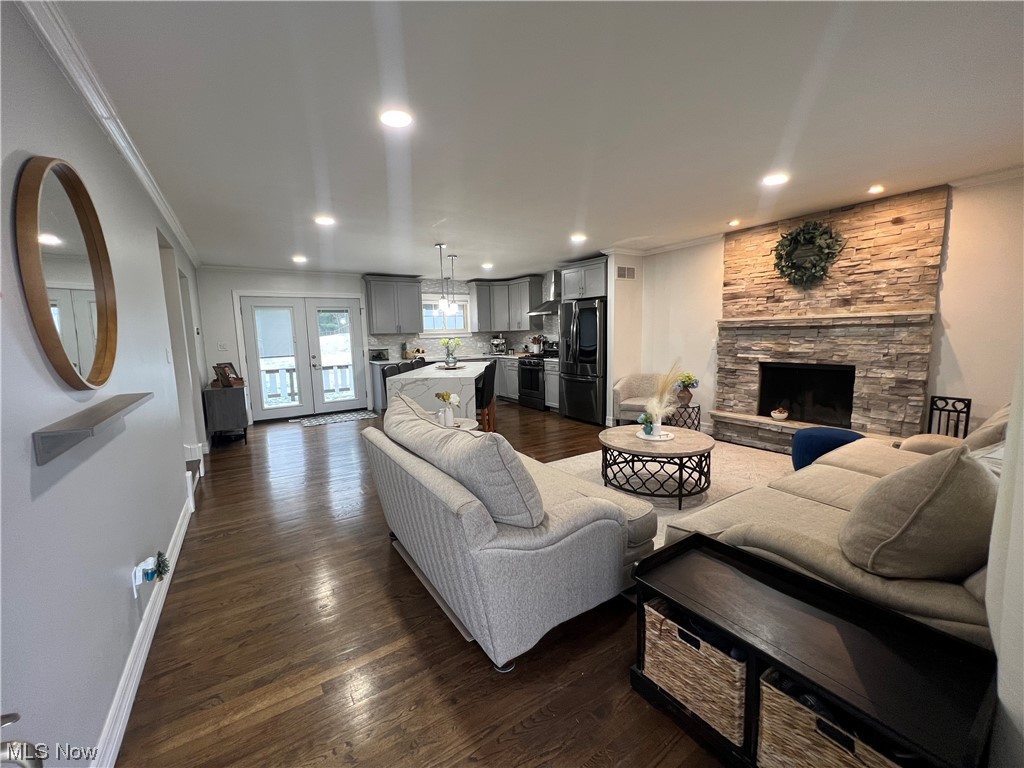 Green Sec 11 - Residential