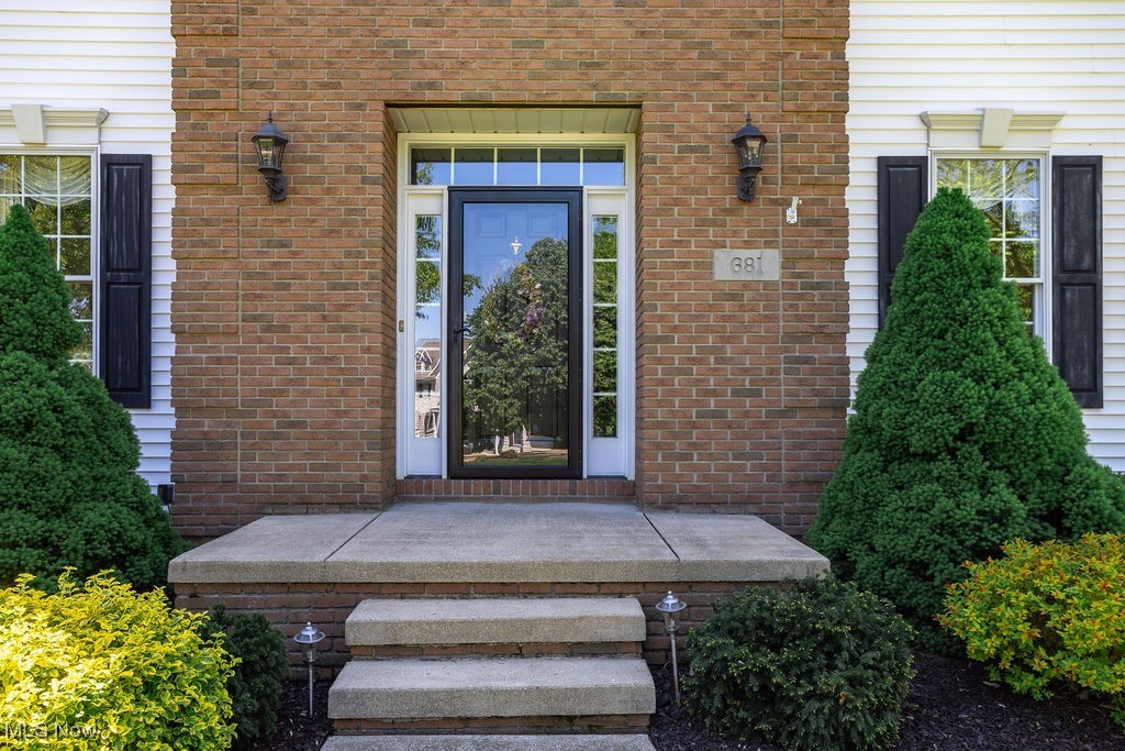 681 Tamarac Trail, Wadsworth, Ohio image 3