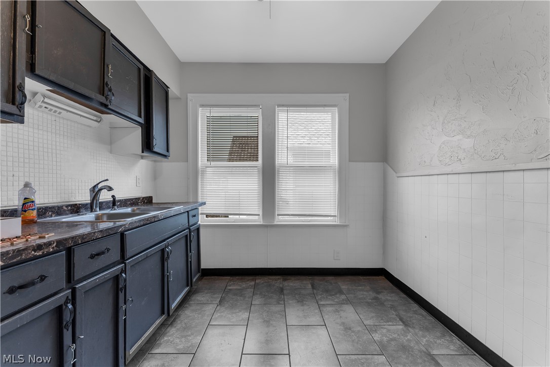 Johnson - Residential Lease