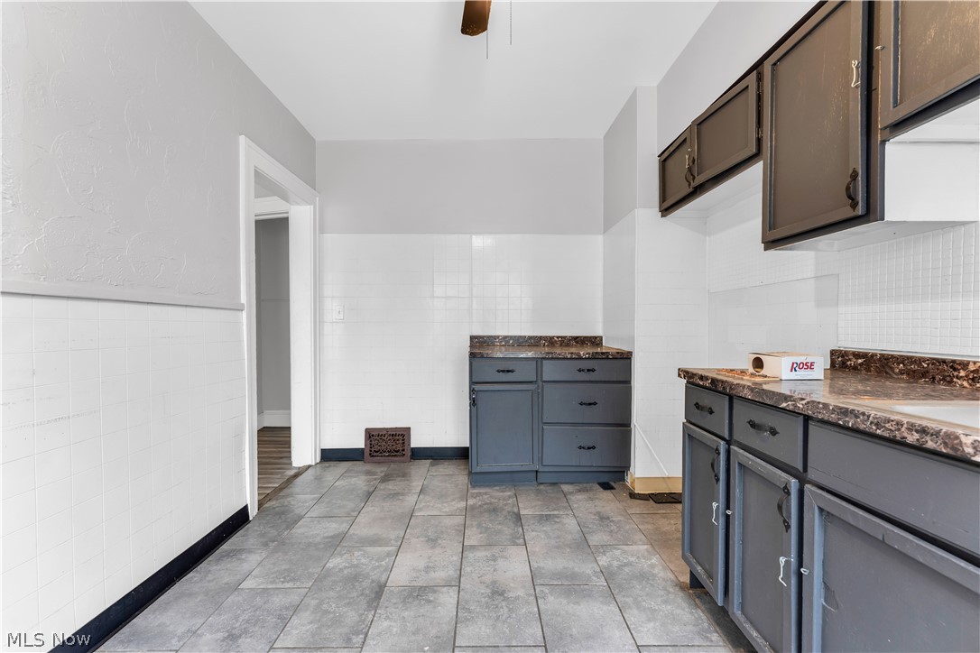 Johnson - Residential Lease