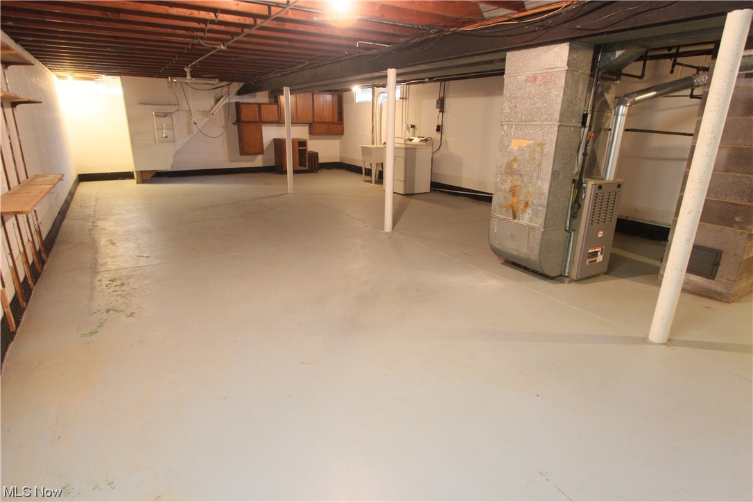 Alex Lodor Realty Cos - Residential