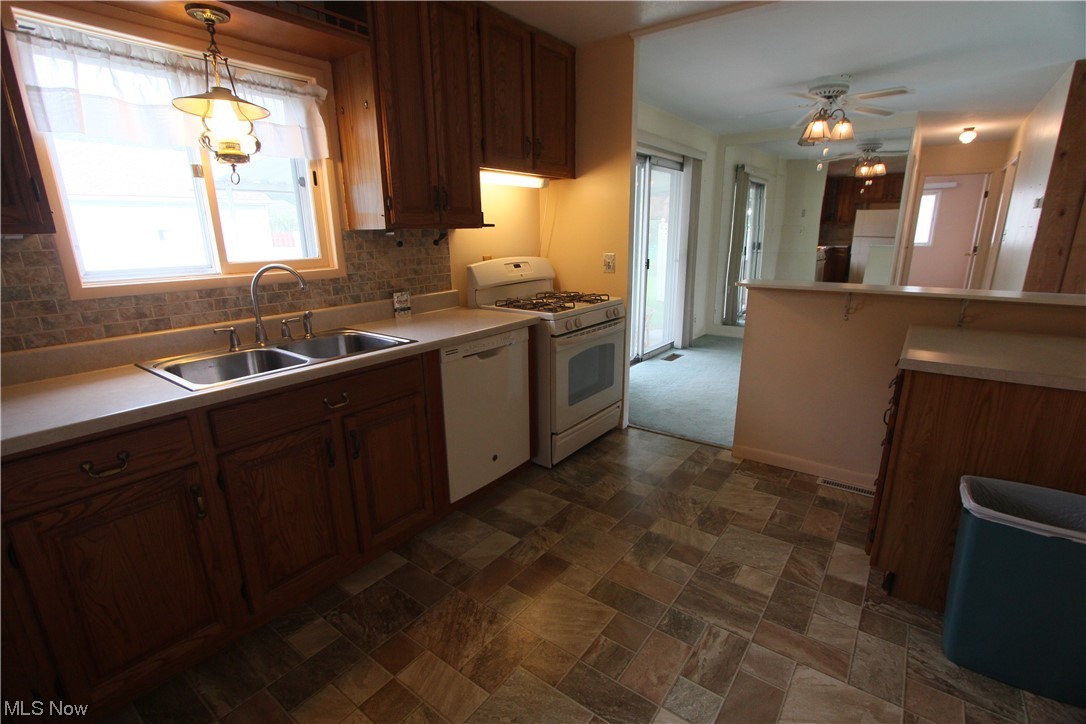 Alex Lodor Realty Cos - Residential