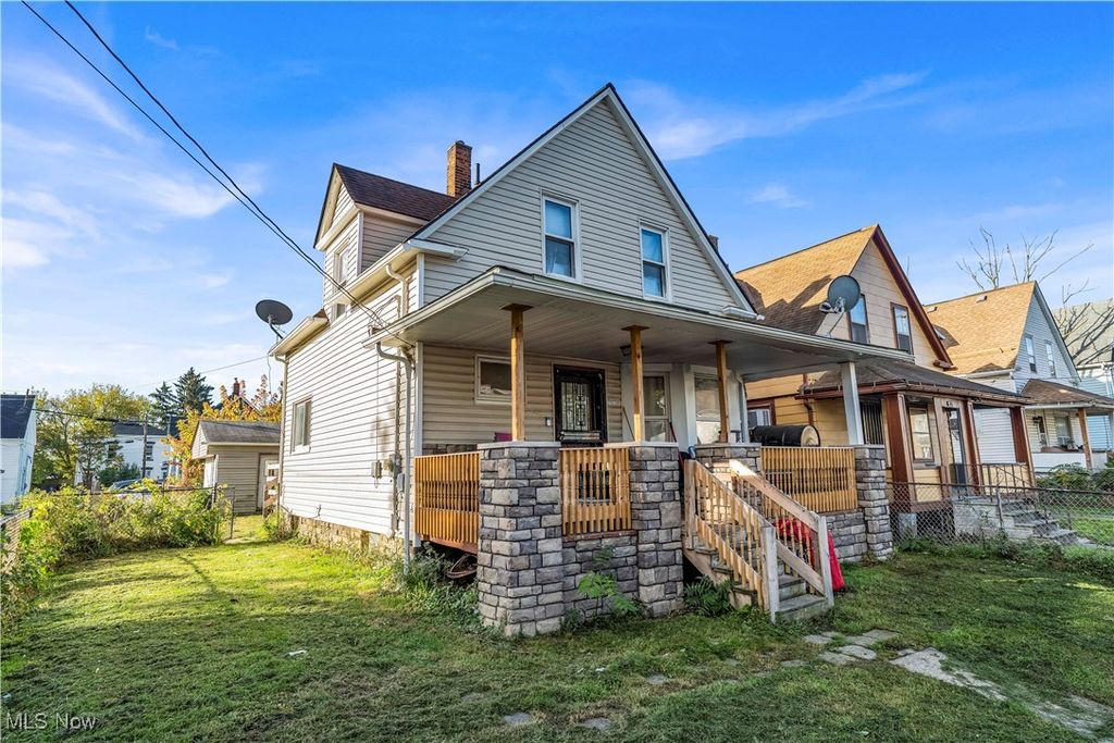 Photo of 7407 Camden Avenue, Cleveland, OH 44102 (MLS # 5167969)