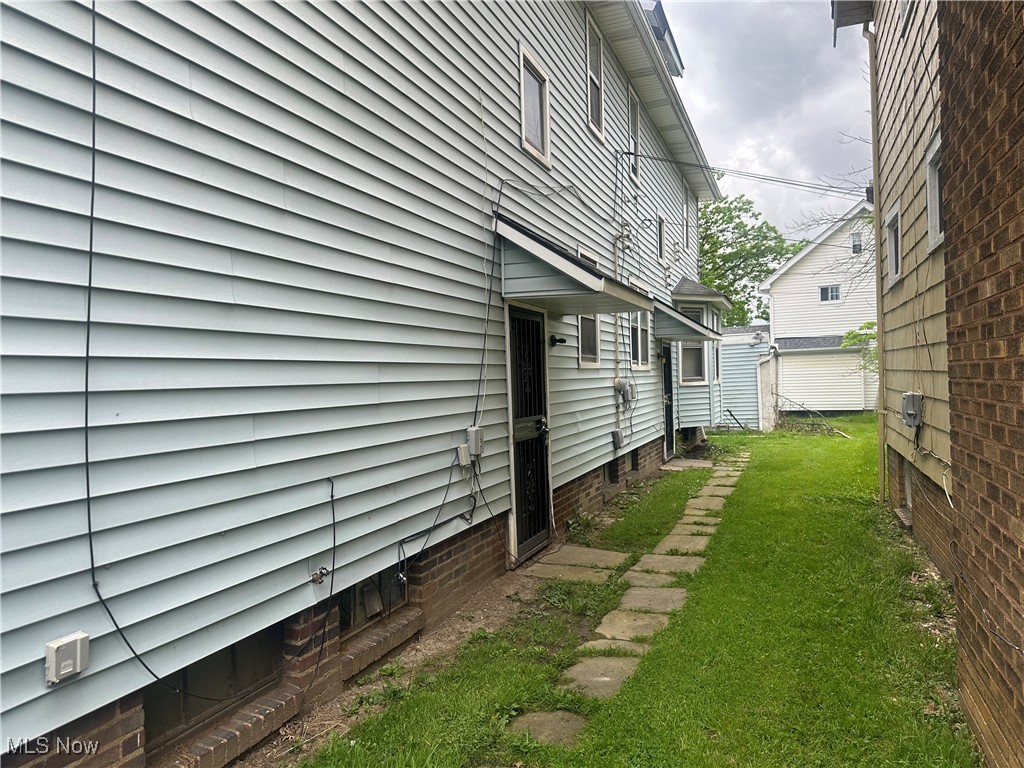 2272 S Taylor Road