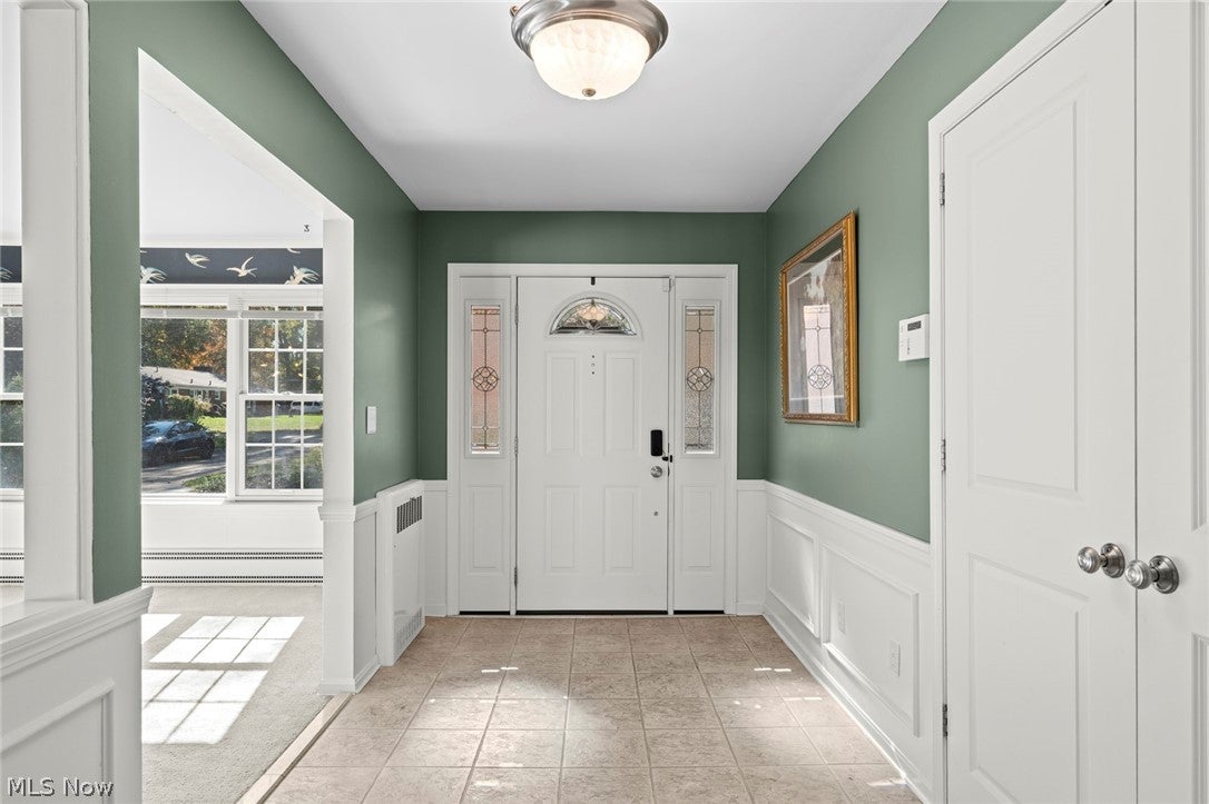 2443 Ridgewood Road